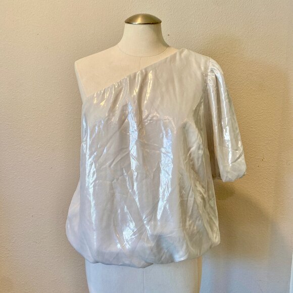 I.N.C. Off-Shoulder Asymmetrical Silvery Blouse‎ Women’s Large Liquid Look - Picture 2 of 8